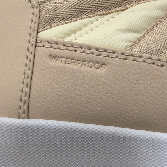 Sorel Waterproof Winter Boots Women’s Size 11 – Cream/Tan – Like New - Picture 9 of 11